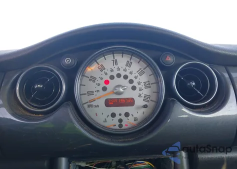 2004 Mini Cooper S z USA, uszkodzony, nr VIN WMWRE33474TD75901